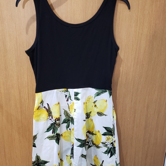 Simier Fariry, NWT, Sleeveless Tank Mini Fit & Flare Dress, Yellow Lemons/Black - Picture 15 of 16